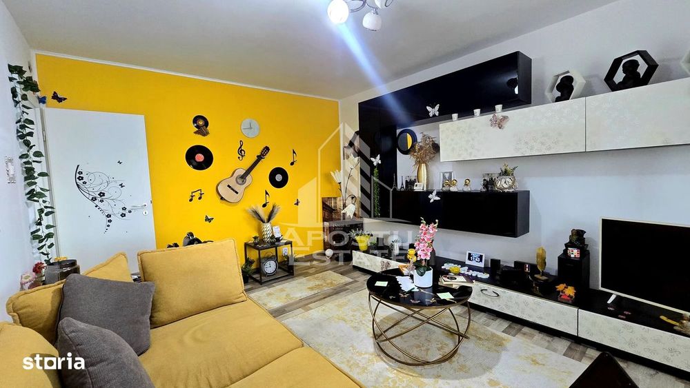 Apartament cu 2 camere de vanzare, decomandat, renovat, Girocului