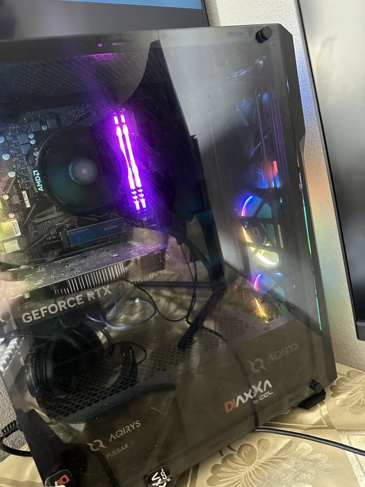 Vand pc gaming, stare foarte buna