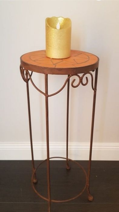 Comodă  veche din lemn masiv