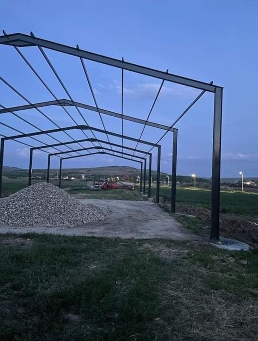 Vând hala metalica din profile 7x20 la pret redus50%
