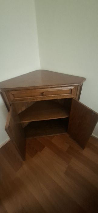 Mobilă lemn masiv