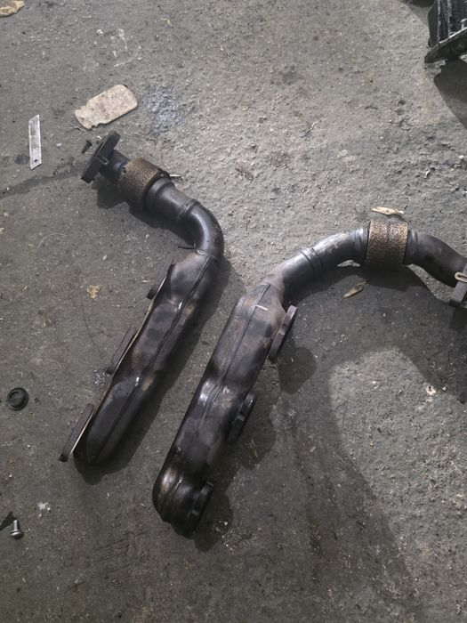 Изпускателни колектори за Mercedes w200 и 11 W 212 W 218 W 164 350 CDI