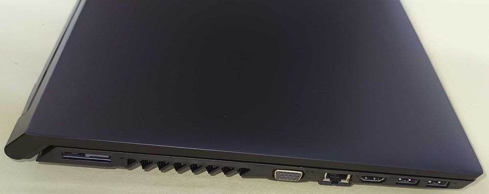 Laptop Lenovo B50-80 Intel I5 5200u Ram 8G HDD SSD diagonala 15.6 Inch 40 Cm