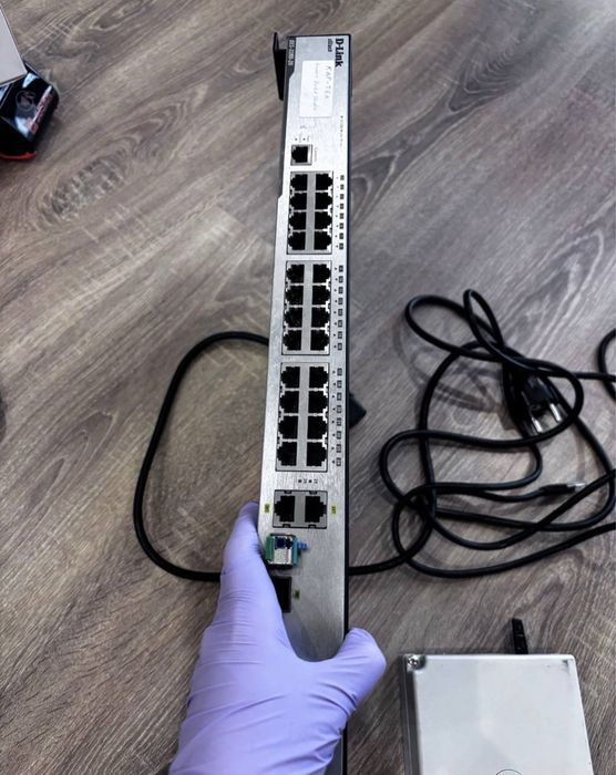 D-Link DES-3200-26 — управляемый коммутатор (switch)