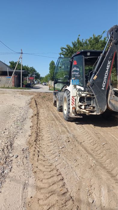 Услуги экскаватор погрузчик 3в1 петушок трактор