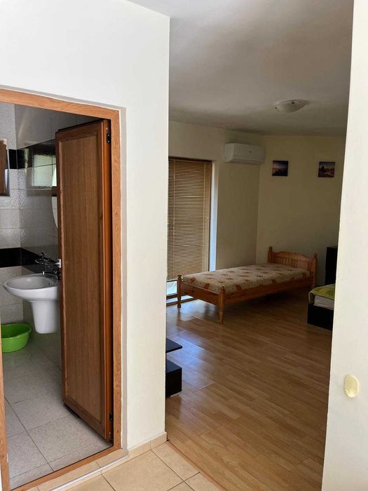 Едностаен апартамент  в централна част на Бяла