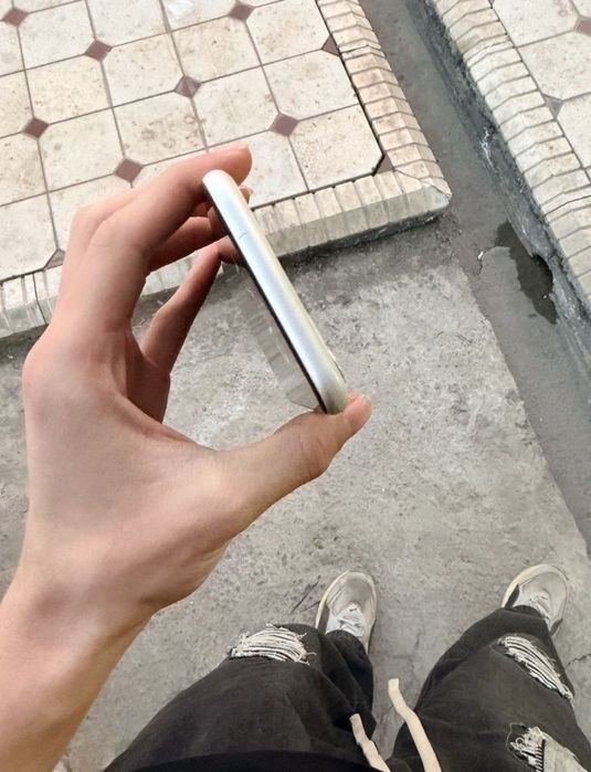 Iphone 11 kafolati bilan