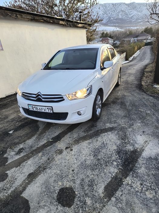 Продам автомобиль Ситроен C-Elysee 2013г.