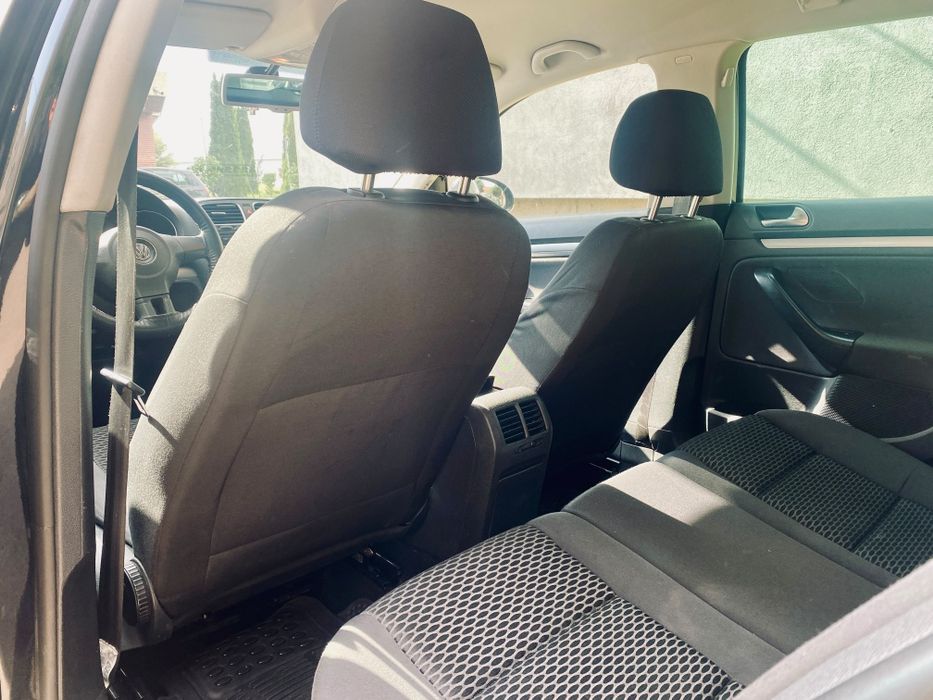 VW Golf 6 VI 1.6 TDI 105Cp