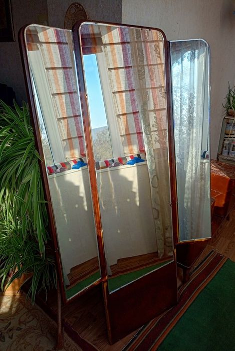 Трельяж с тумбой