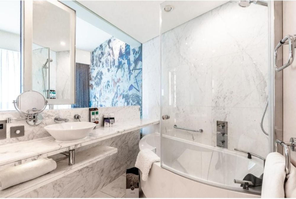 Аренда гостиница Мирабадский район, первая линия