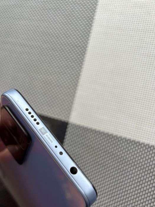 Xiaomi Redmi note 11  Pro + 5 G