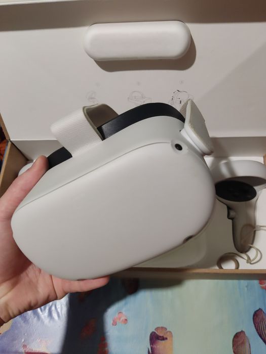 Продам Meta quest 2