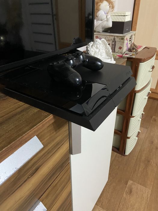 Sony PlayStation 4