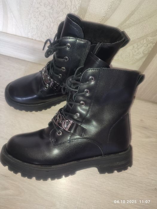 Ботинки натуральная кожа на девочку размер 36