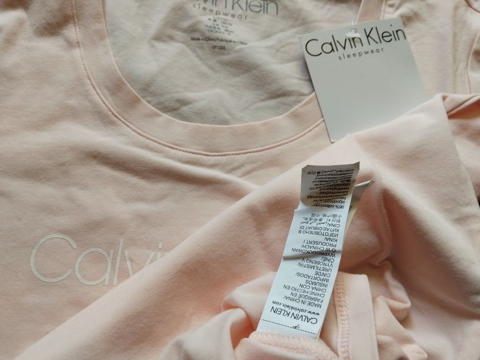 Calvin Klein s дамска тениска
