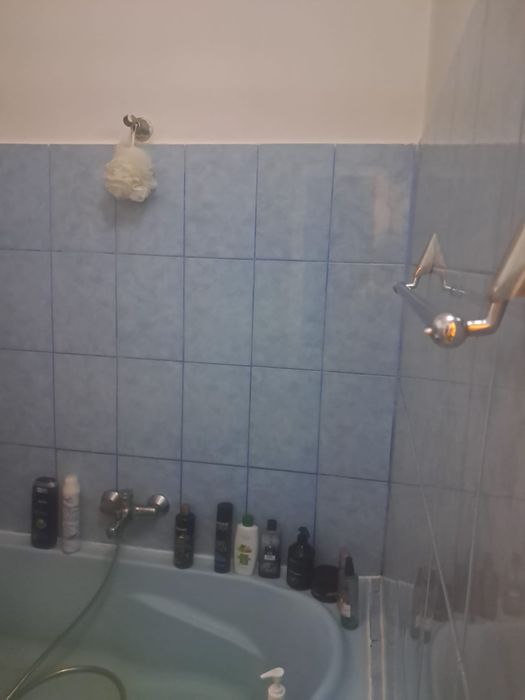 Apartament 2 camere semidecomandat , etaj 1, mobilat