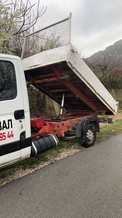 Тристранен самосвал Iveco 35S10