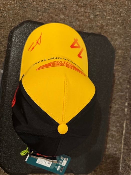 Șapcă BOSS Aston Martin Formula 1