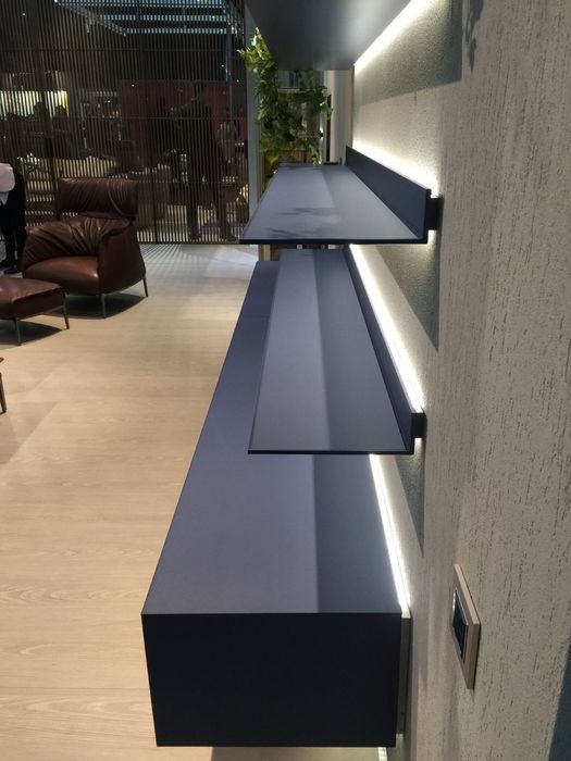 Скрытые полки и парящие полки Invisible Shelves и стилажи для хранения