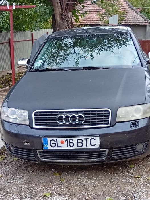 Audi a4 anul 2001
