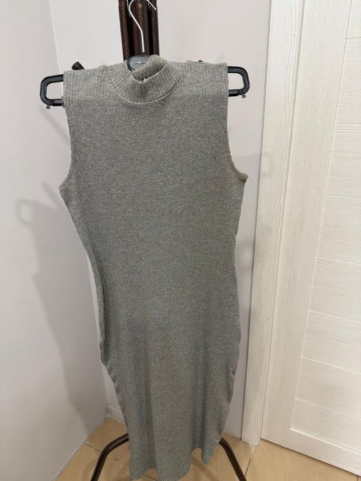 Платья по 5 тысяч