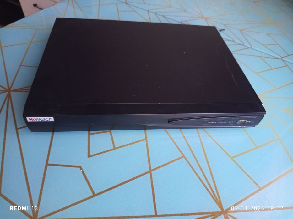 Hikvision DS-7808NB-K2-8P.  32 канальный