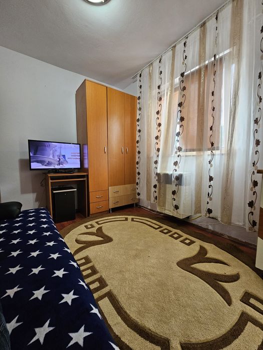 OFER spre inchiriere Garsoniera Tg-jiu zona 9 mai Mall Spiru