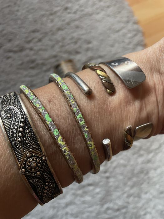 Bijuterii si gablonțuri