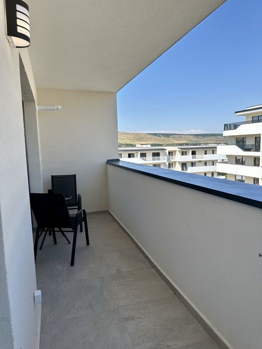 Inchiriez apartament strada Eroilor Floresti