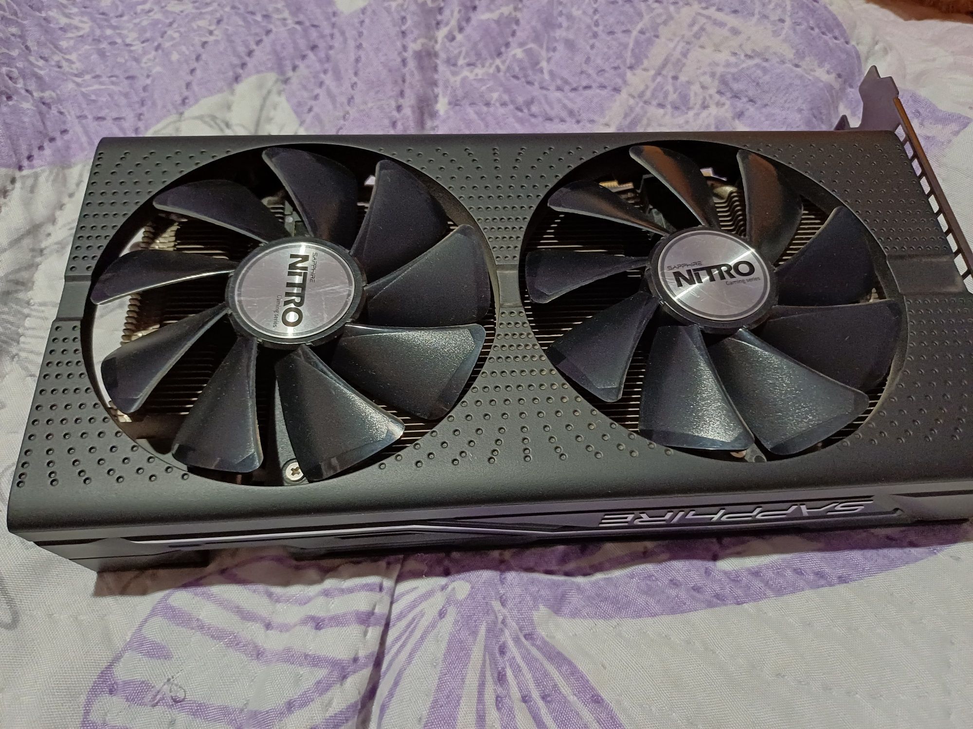 Sapphire NITRO RX470 8GB гр. Габрово Трендафил 1 • OLX.bg