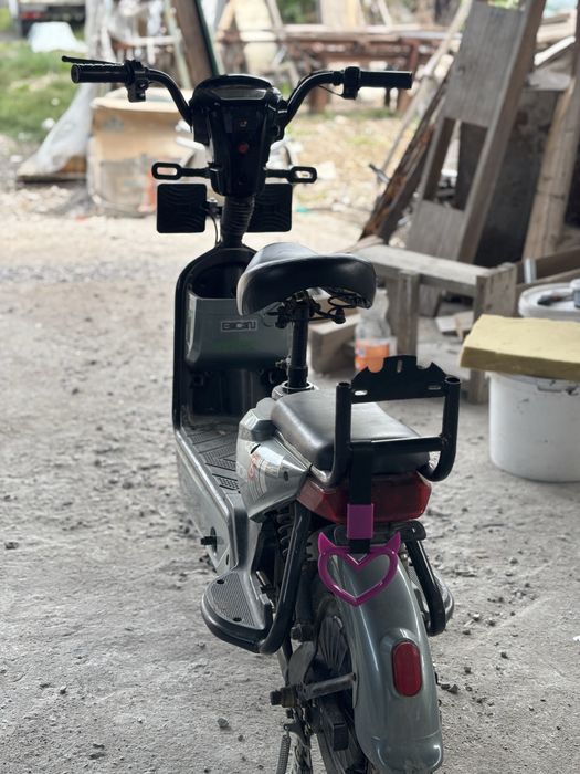 Электроскутер Sk8