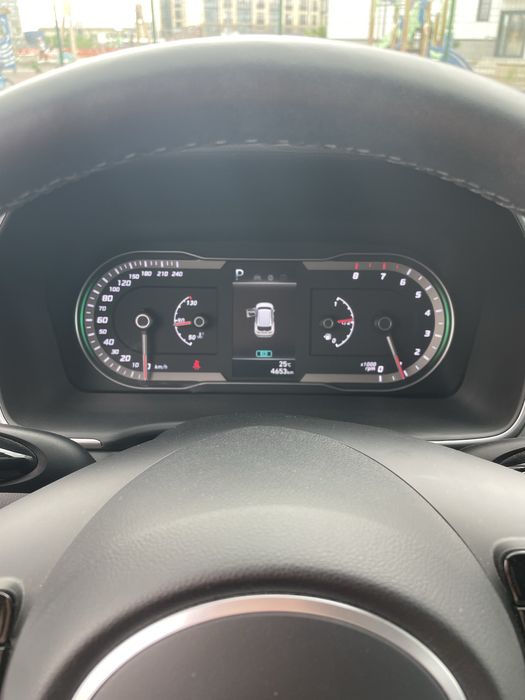 Машина Hunday Tucson