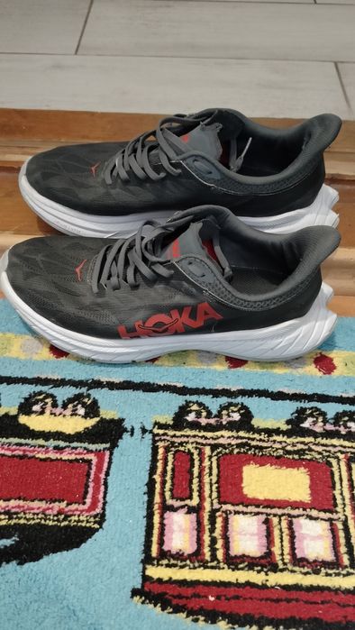 Hoka One Carbon X