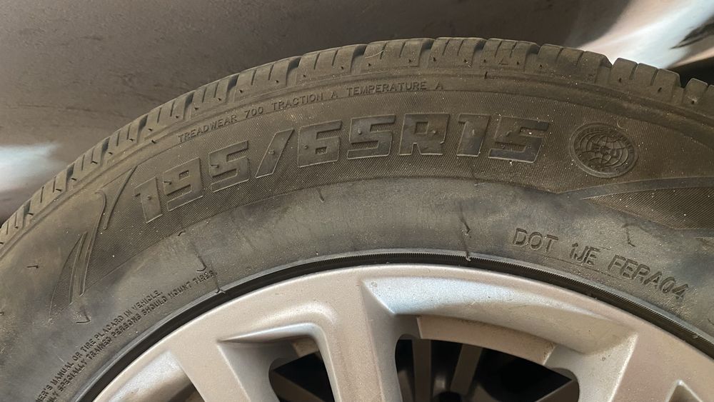 Kobalt disko balon 195/65 R15 xolati yangi