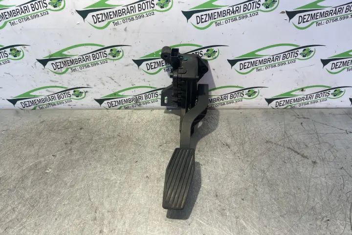 Pedala acceleratie 93335443 Opel Meriva 2004 1.7 CDTI MT (100 hp)
