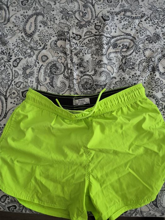 pantaloni scurti de baie Bershka