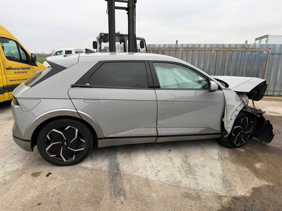 Hyundai Ioniq 5 -2023г- на части