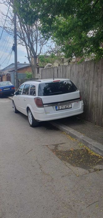 vand sau schimb opel astra h 2006