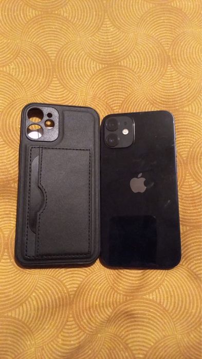 Продам айфон 12мини 128гб