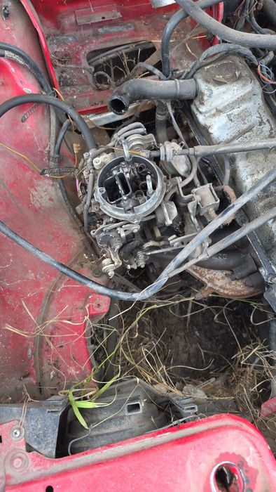 Продавам ауди 80 яйце 1.8 карбуратор за части