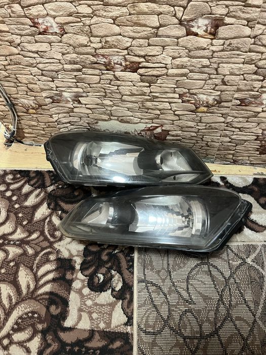 Поло передние фары