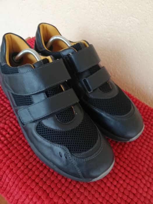 Pantofi noi piele naturala nr 44 Lucro bărbati