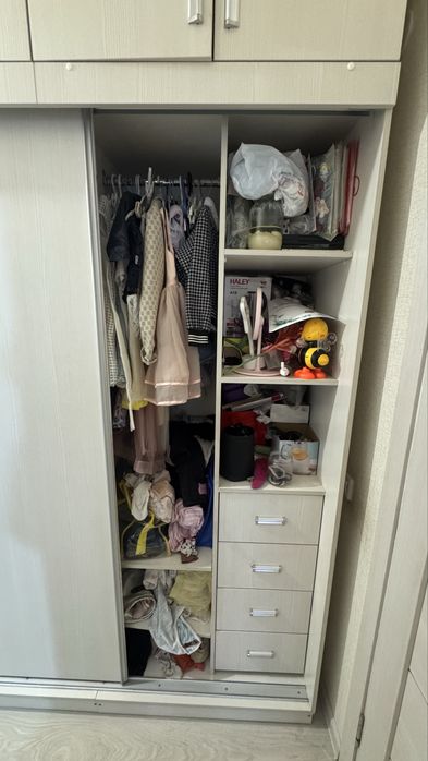 Шкаф купе в хорошем состоянии