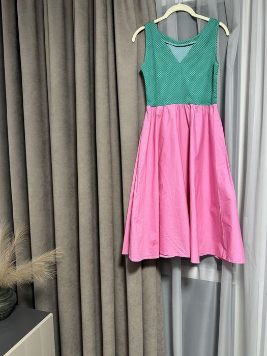 Елегантни рокли в размер 36(S) 10лв за брой