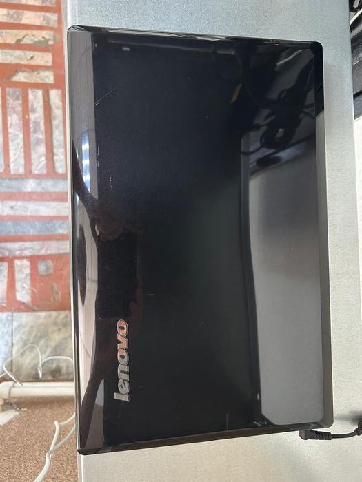 Ноутбук Lenovo G585 (AMD E1-1200)