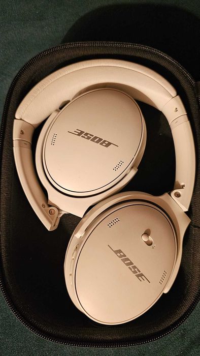CASTI BOSE QuietComfort Headset Wired & Wireless Bluetooth 5.1 Bej