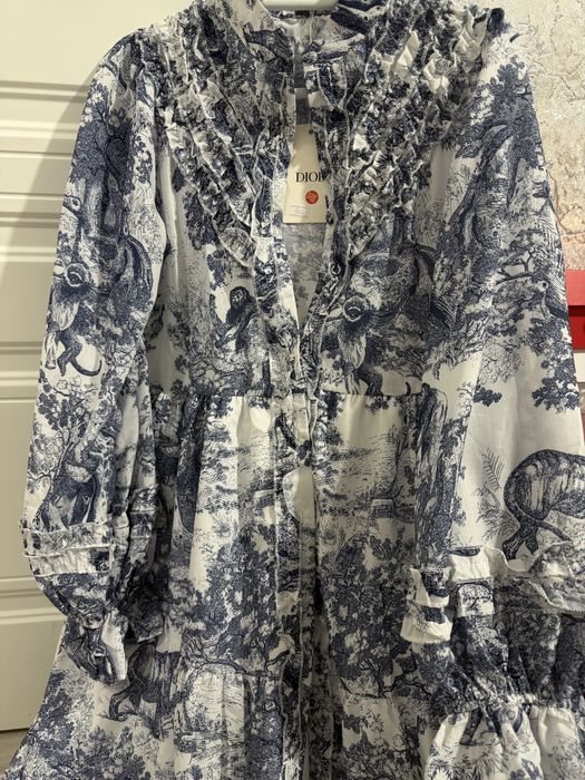 Женское платьеее