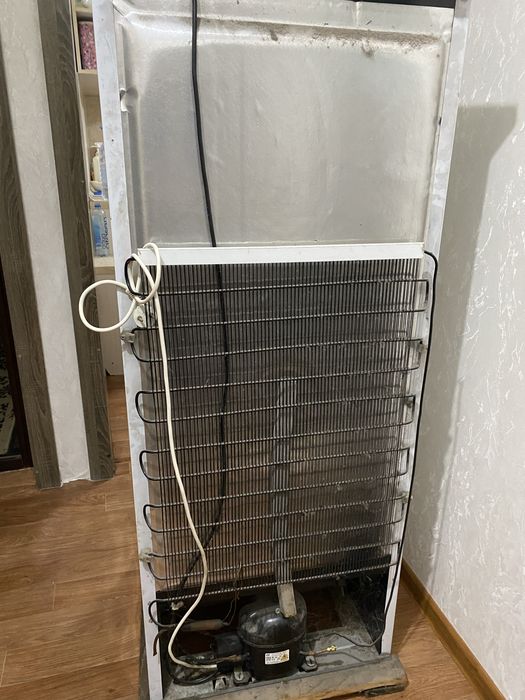 продам холодильник