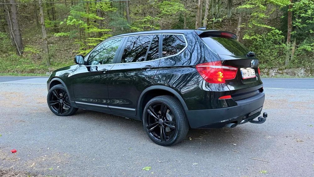 BMW X3 BMW X3 X-drive AT